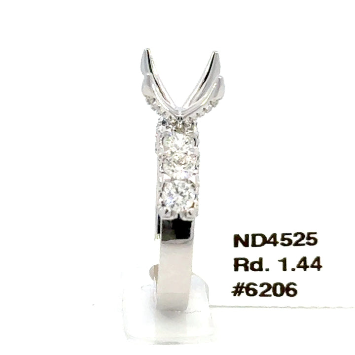 ND4525